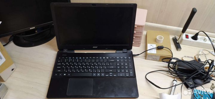 Ноутбук acer E5-511 C3A5