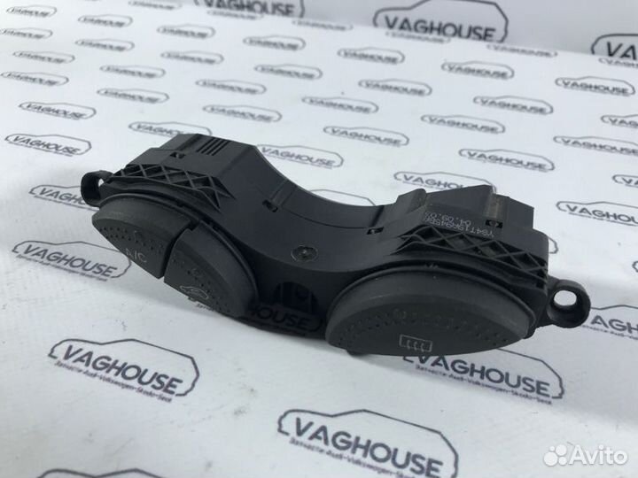 Кнопка обогрева стекла Ford Focus MK 1 2003