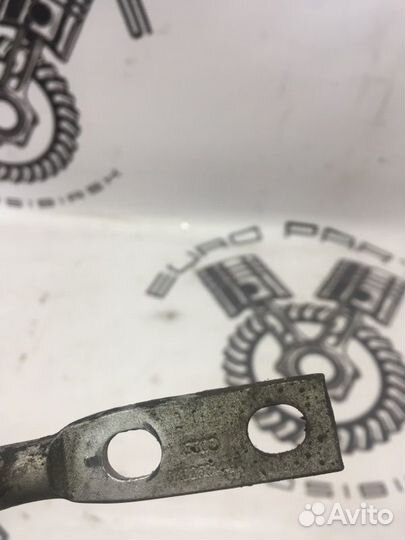 Крепление глушителя Audi A4 (B8, 8k2) 2007-2015