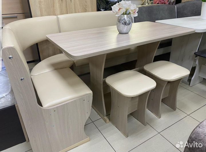 Кухонный уголок