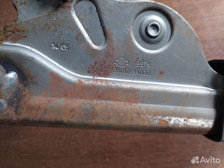 Рычаг стояночного тормоза Nissan Primera P12