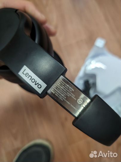 Беспроводные/проводные наушники Lenovo TH20