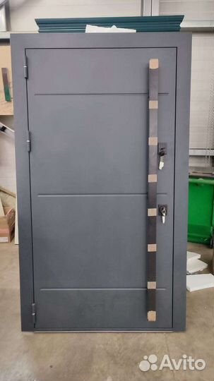 Двери входные для дома, квартиры