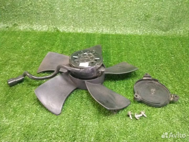 Вентилятор радиатора Nissan Tiida SC11X HR16DE