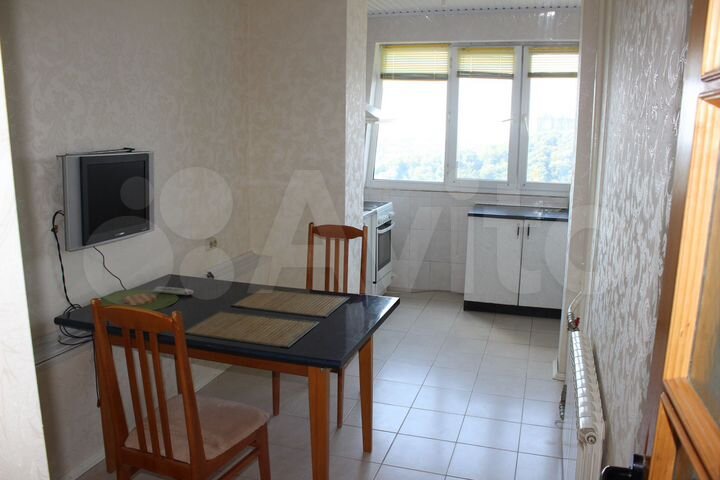 2-к. квартира, 55 м², 7/12 эт.