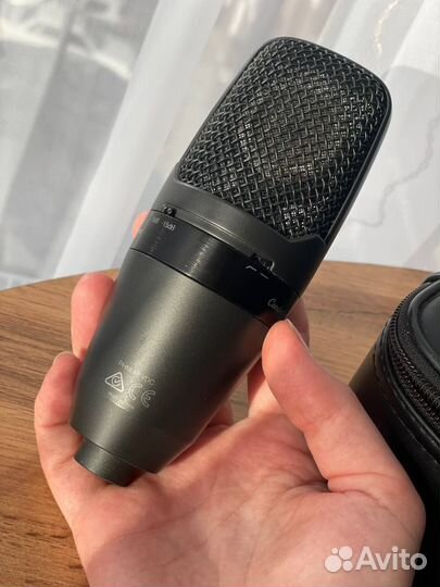 Студийный микрофон shure PGA27