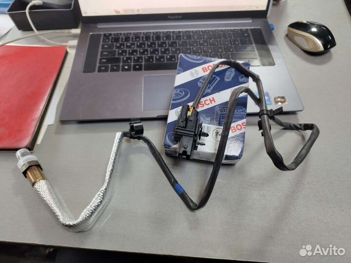 Кислородный датчик Лямбда Volvo XC90 03-12 год