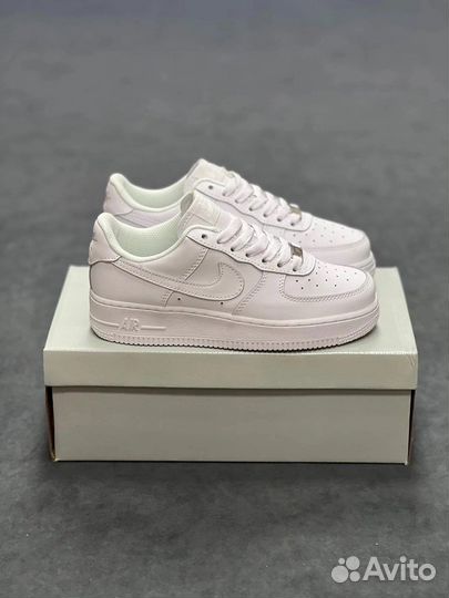 Кроссовки nike air force 1 luxe