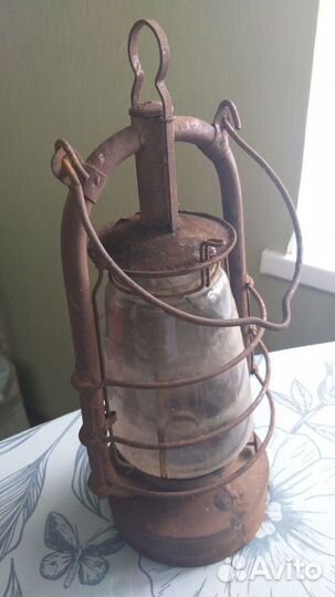 Продажа старой керосиновой лампы