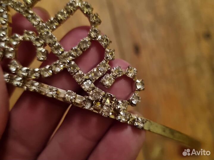 Перчатки и корона принцессы