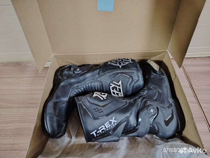 Мотоботы RYO T-REX