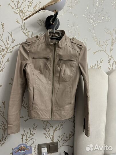 Курта бежевая befree