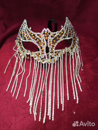 Маска для восточных танцев