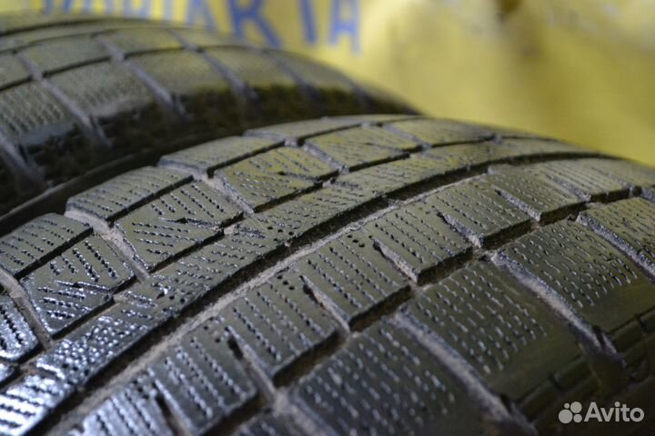 Bridgestone Blizzak Revo GZ 215/60 R17