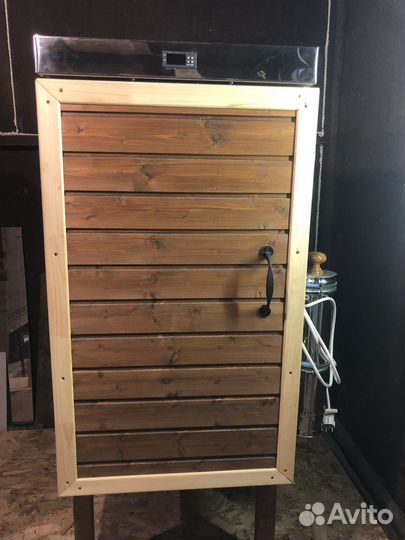 Коптильня горячего и холодного копчения