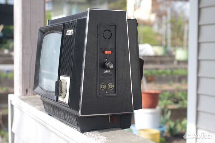 Телевизор юность р603