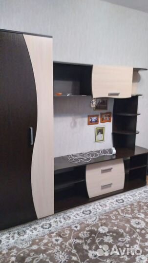 Стенка в гостиную