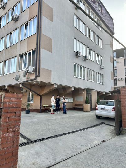 1-к. квартира, 40 м², 3/6 эт.