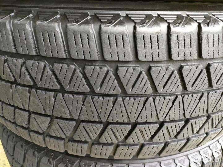 Bridgestone Blizzak DM-V3 225/65 R17