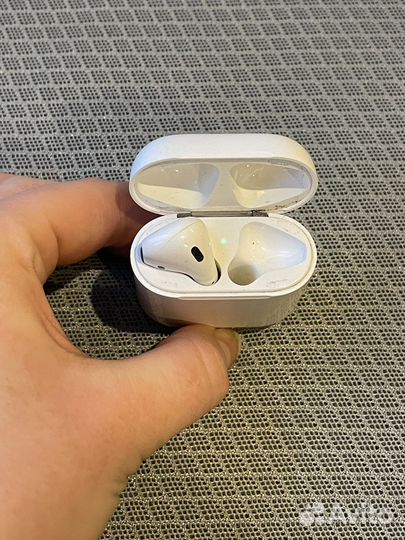 Кейс apple airpods 1