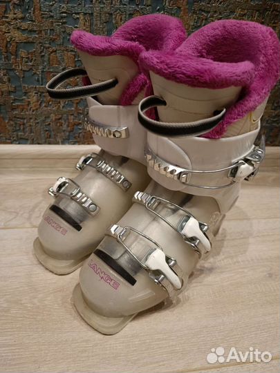 Горнолыжные ботинки детские