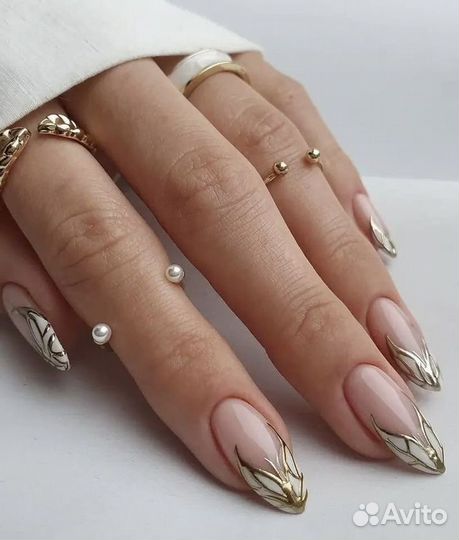 Маникюр, наращивание ногтей