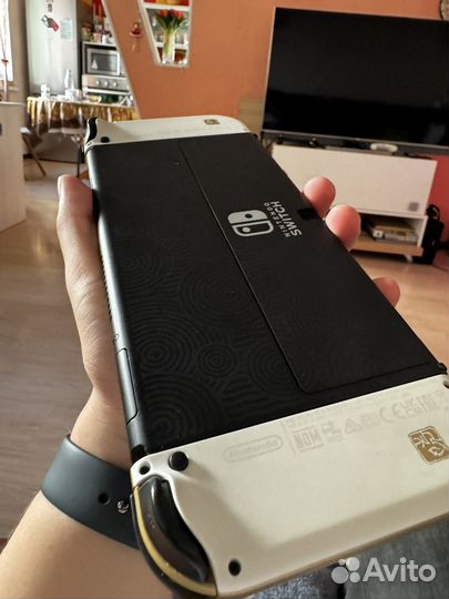 Nintendo switch oled zelda edition прошитая