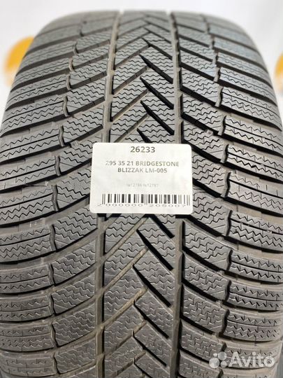 Bridgestone Blizzak LM-005 295/35 R21 106V