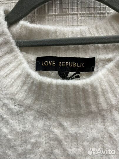 Жилет шерстяной love republic