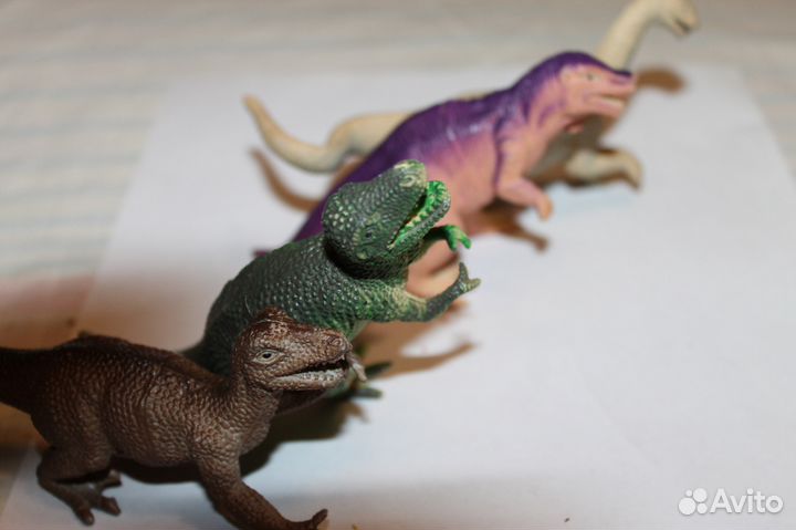Игрушки Фигурки динозавр дракон 4 шт винтаж 11см