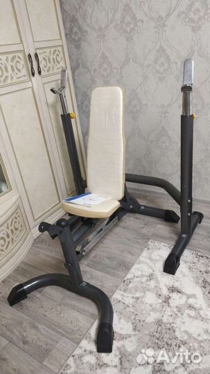 Скамья для жима со стойками