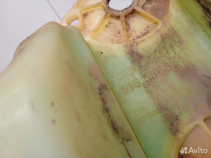 Бачок омывателя лобового стекла Volvo S80 2.9 2004