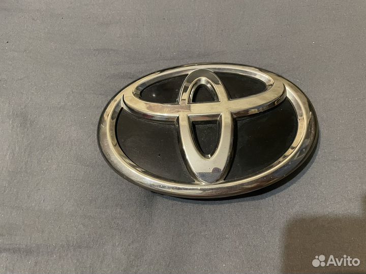 Значок toyota