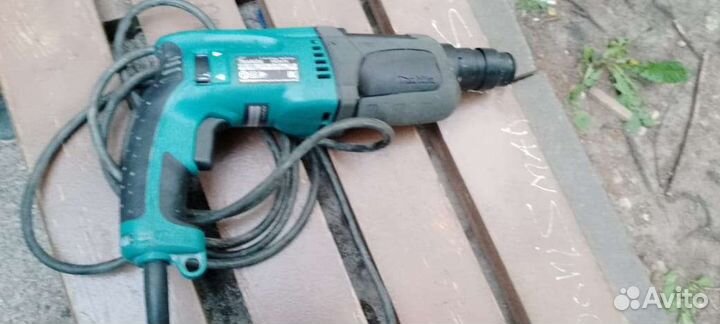 Перфоратор makita hr 2470