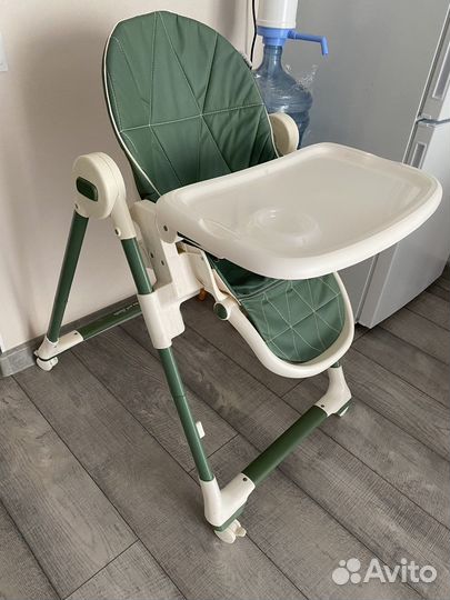 Стульчик для кормления capella