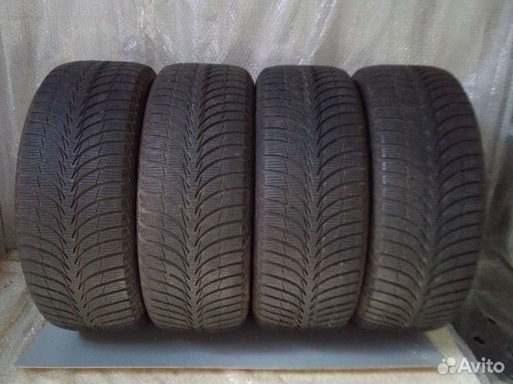 Goodyear UltraGrip Ice 215/55 R17 94T