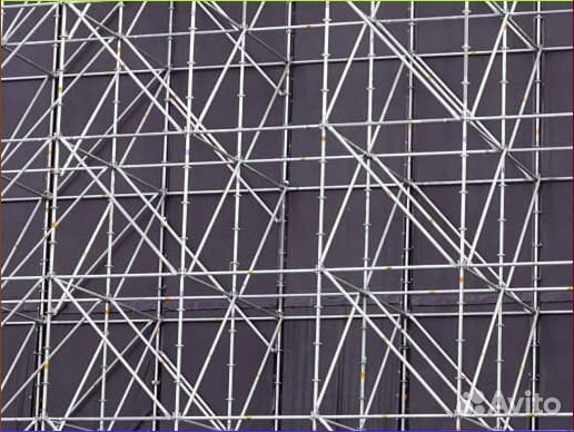 В аренду строительные леса для сцен Layher