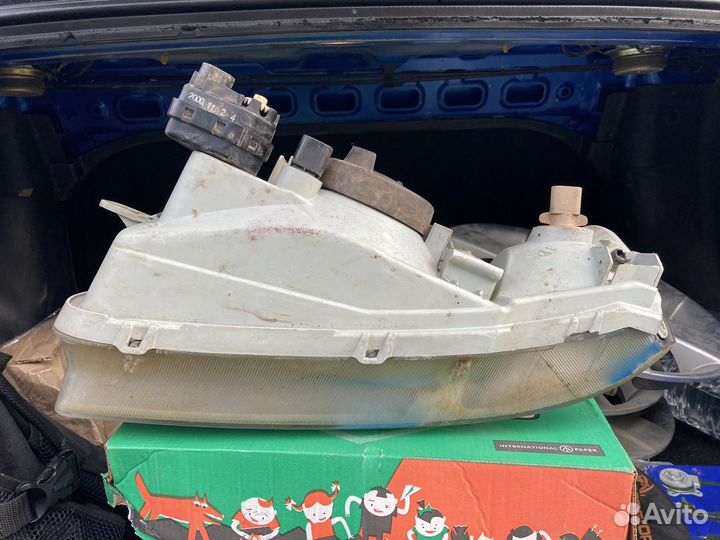 Фара правая на Hyundai Accent тагаз