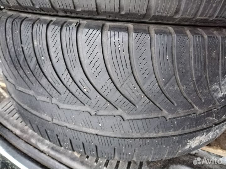 Michelin Pilot Alpin PA4 235/45 R17 97Y