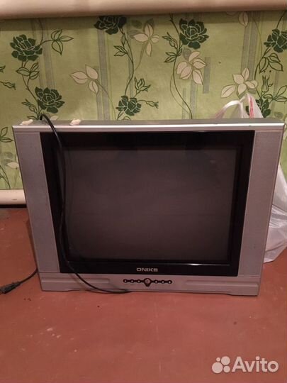 Продам телевизор 2000т.р