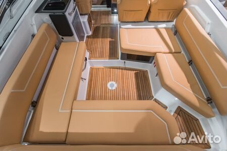 Финский катер Yamarin 88 DC c каютой