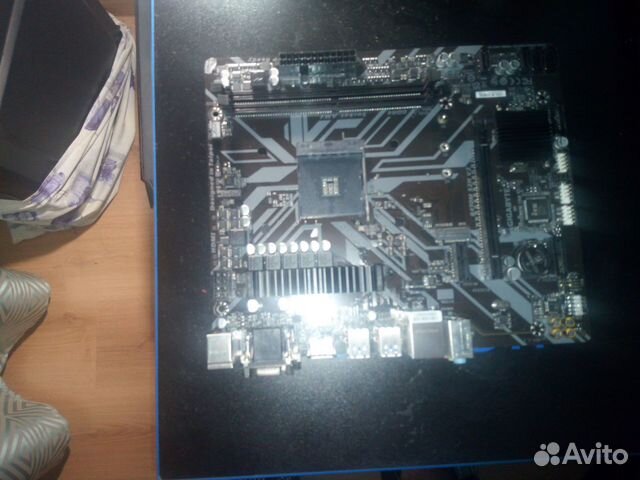 Продам материнскую плату Gigabyte B450M S2H V2 AM4 купить в Москве ...