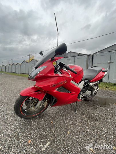Honda VFR 800