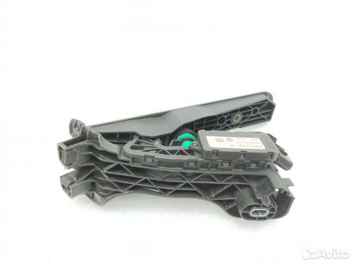 Педаль газа Skoda Octavia A5 1.8 cdab 2011