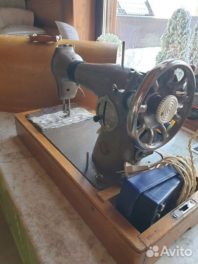 Швейная машина (Подольск) с электроприводом
