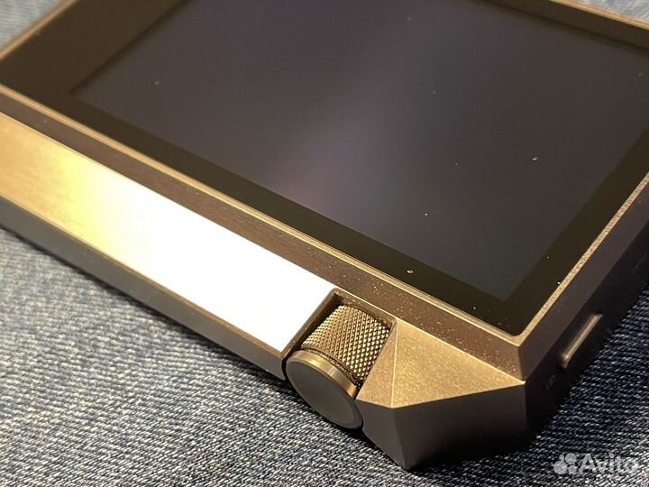Astell&Kern AK240