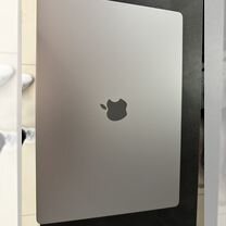 Apple MacBook Pro 16 m2