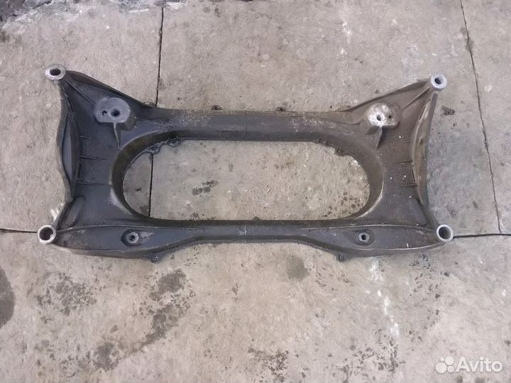 Балка передняя лексус 2WD