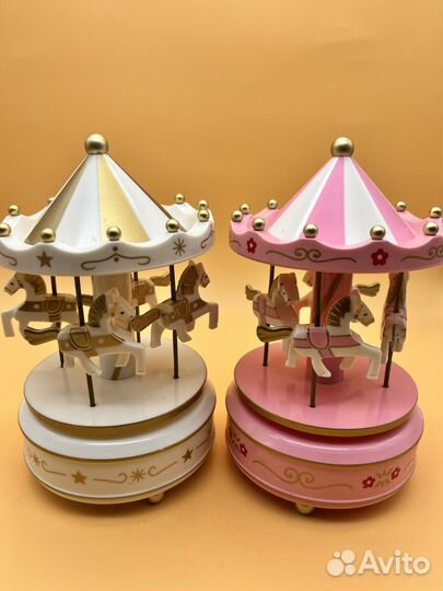 Каруселька музыкальная
