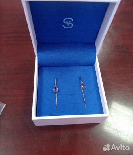 Золотые серьги